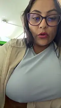 Angie_e live sex cam