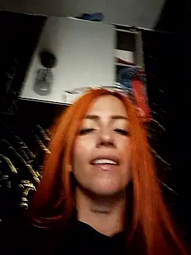 Alis_xxx live sex cam