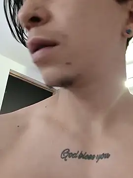 sophieandmarkls live sex cam