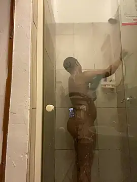 _Fifi's cam snapshot