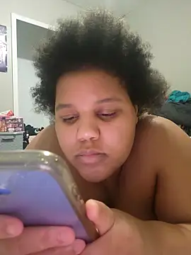 chocolate_bella's cam snapshot