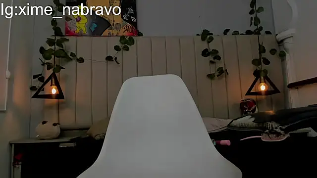 Paulina_Lopezz's cam snapshot