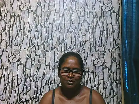 Exotic_indian95's cam snapshot