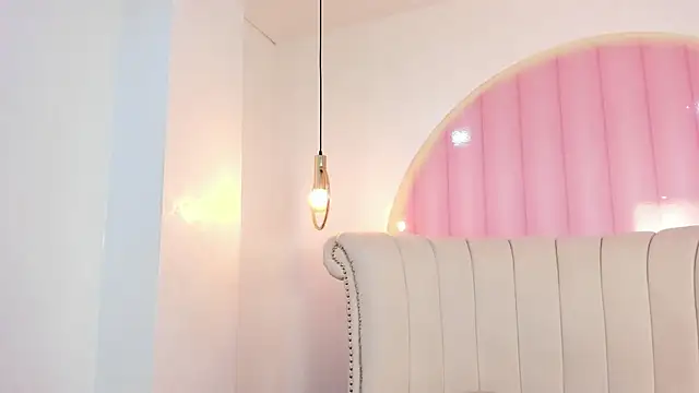 Emilia_Bons's cam snapshot