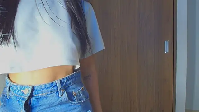 Meghanparker01's cam snapshot