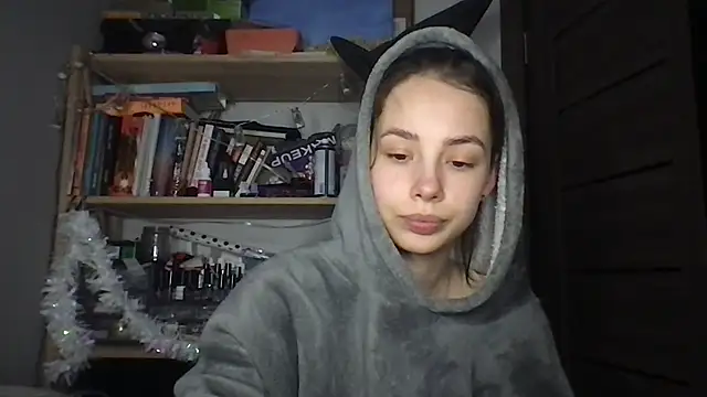 Yuna5343 live sex cam