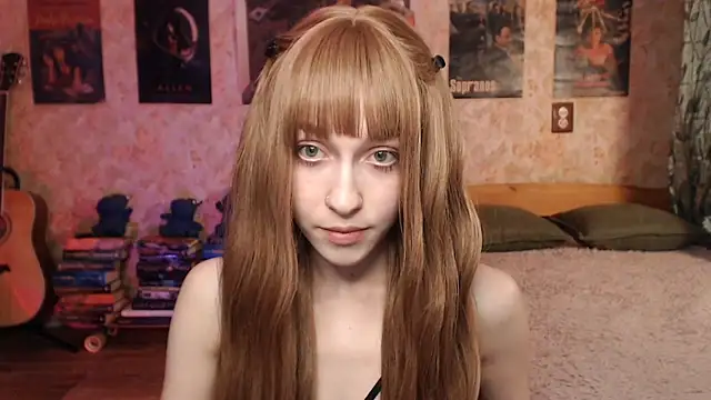 Friendly_Ellie's cam snapshot