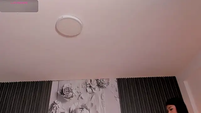 ShaniaDaniels's cam snapshot