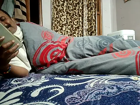 vardh033 live sex cam