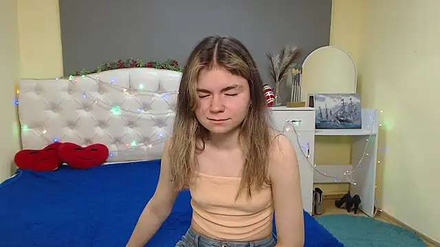 TinaRedly live sex cam