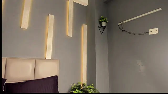 ChloeVixen live sex cam