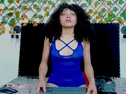 vsamanthaper1's cam snapshot