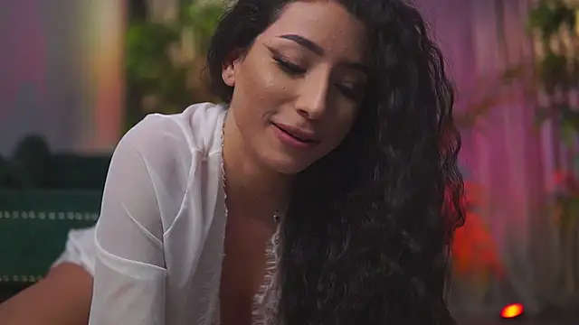 GinaValentinna live sex cam