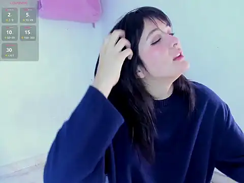 LilyWest19 live sex cam