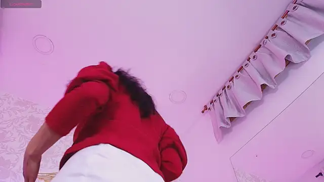 white_leti live sex cam