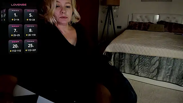 Colette__1977 live sex cam