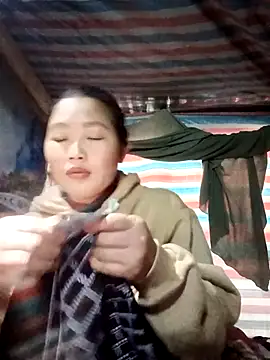 PhamPhung live sex cam