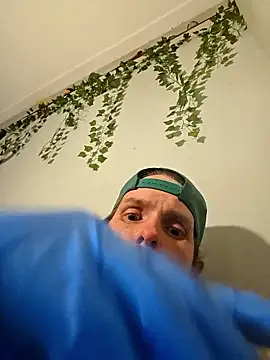 PreciousDesign875's cam snapshot