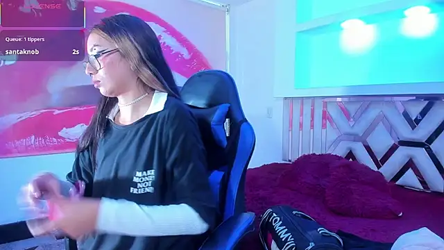 kittymiauu444's cam snapshot