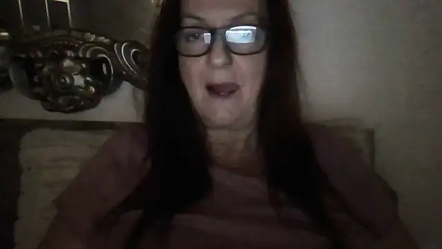 Tillieuk live sex cam