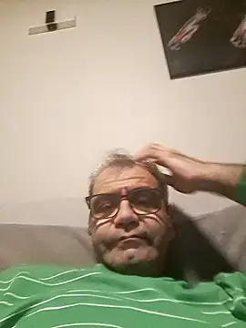 delfi6's cam snapshot