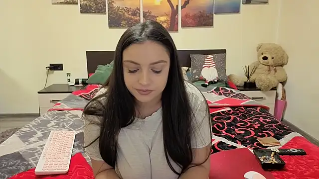 adelline's cam snapshot