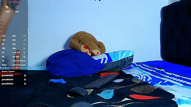 ethan__01's cam snapshot