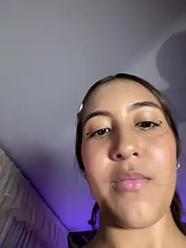 Luna_star3's cam snapshot