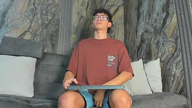 Daviid_laidd's cam snapshot