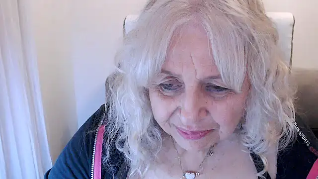 SusiLifeXXX's cam snapshot