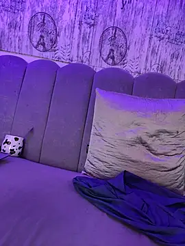 AbyThompson live sex cam