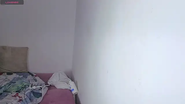 Ivonne_ferrer__ live sex cam