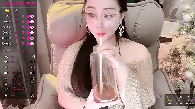 Monica-666888- live sex cam