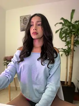 SelenaStone live sex cam