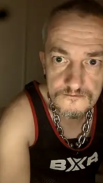 Nyctalopie8579's cam snapshot