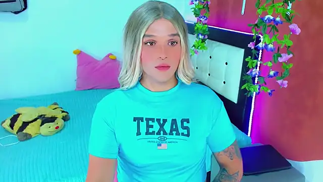 TaylorMon live sex cam