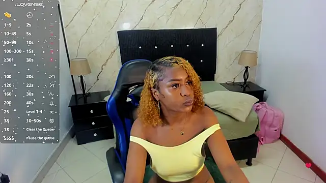 erika_lyrics's cam snapshot