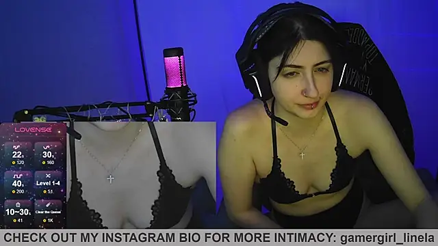 Gamergirl-Linela live sex cam