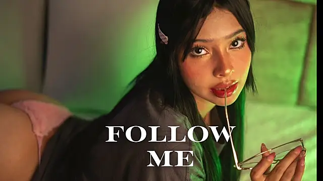 chloe_watson_ live sex cam