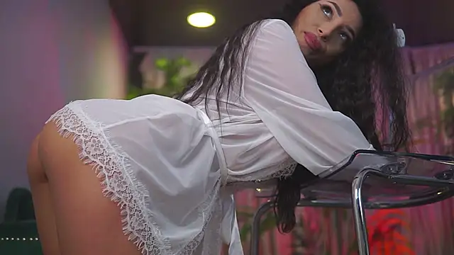 GinaValentinna live sex cam