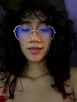 KaitlynLoveCam live sex cam