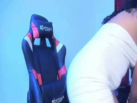 sweetdesireasm's cam snapshot