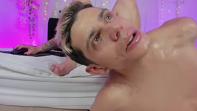 Bonny_and_carrot's cam snapshot