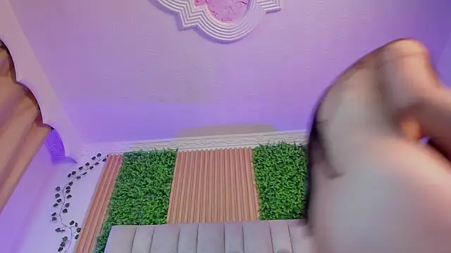 Emma_Nm's cam snapshot