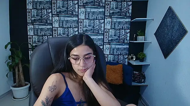 DanielaMonroe's cam snapshot