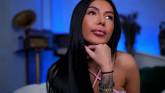 AishaaDevoe's cam snapshot