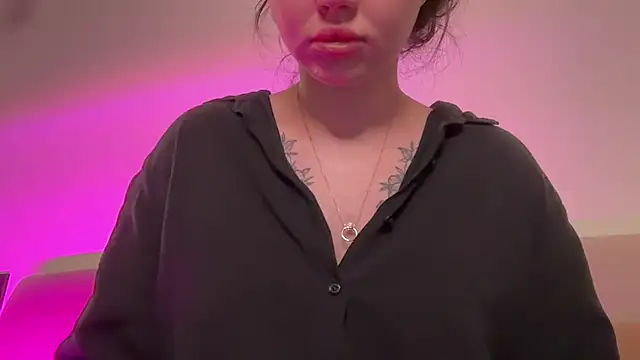 AlmaryKim live sex cam