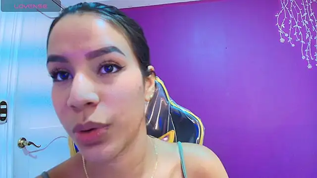 martiina_1's cam snapshot