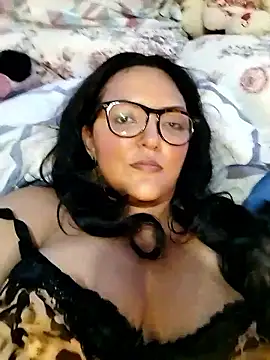 AuroraChest live sex cam