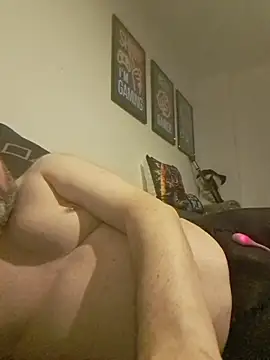 ShyBoy1982 live sex cam